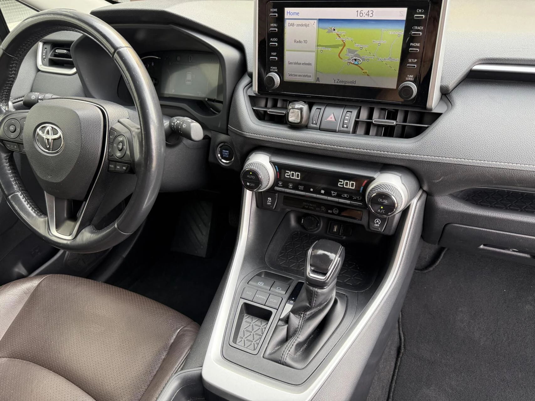 Hoofdafbeelding Toyota RAV4