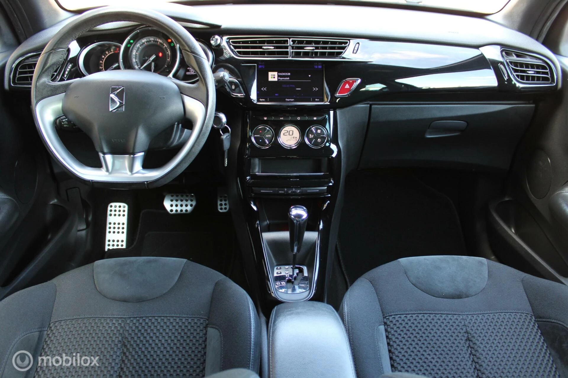 Hoofdafbeelding DS DS 3