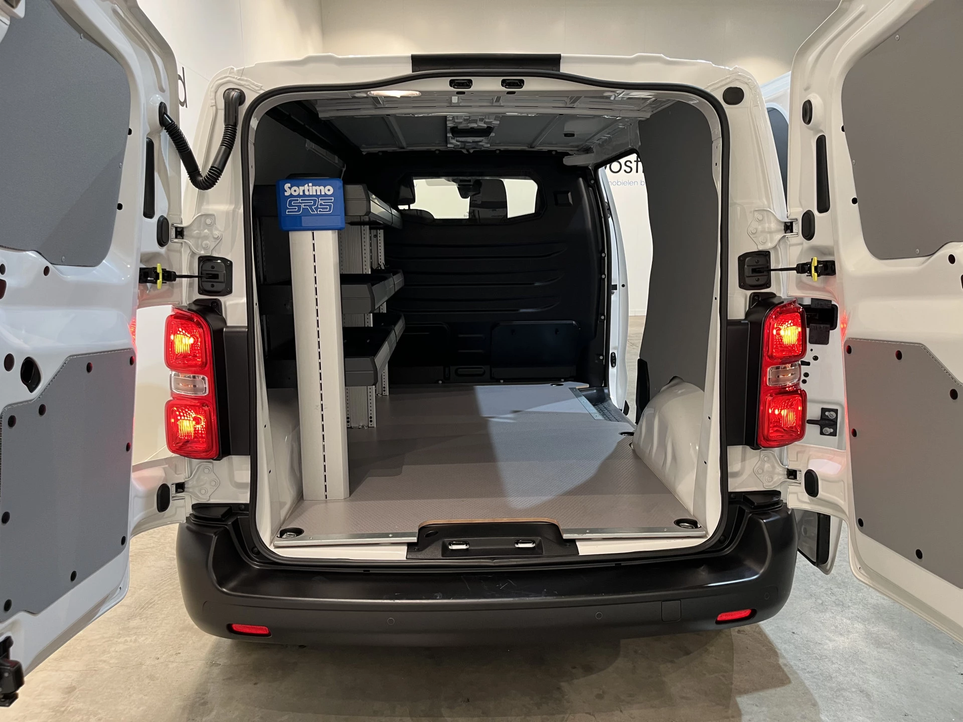 Hoofdafbeelding Opel Vivaro-e