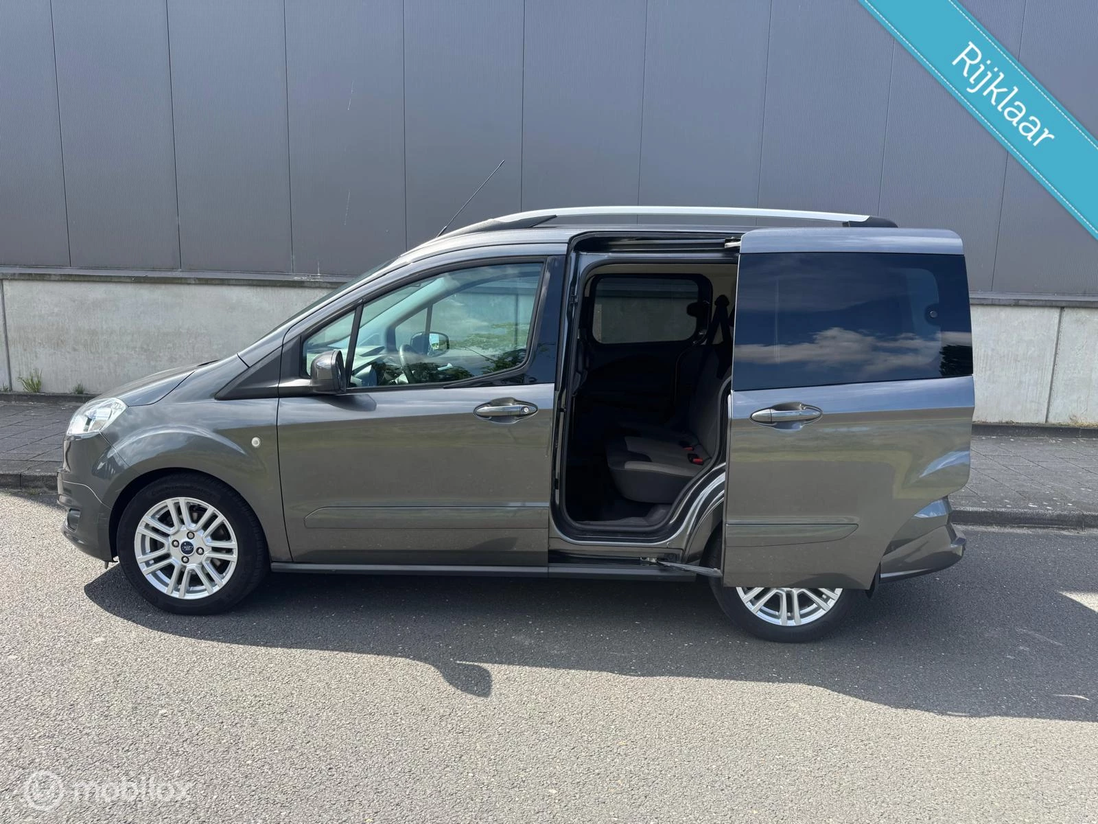 Hoofdafbeelding Ford Tourneo Courier