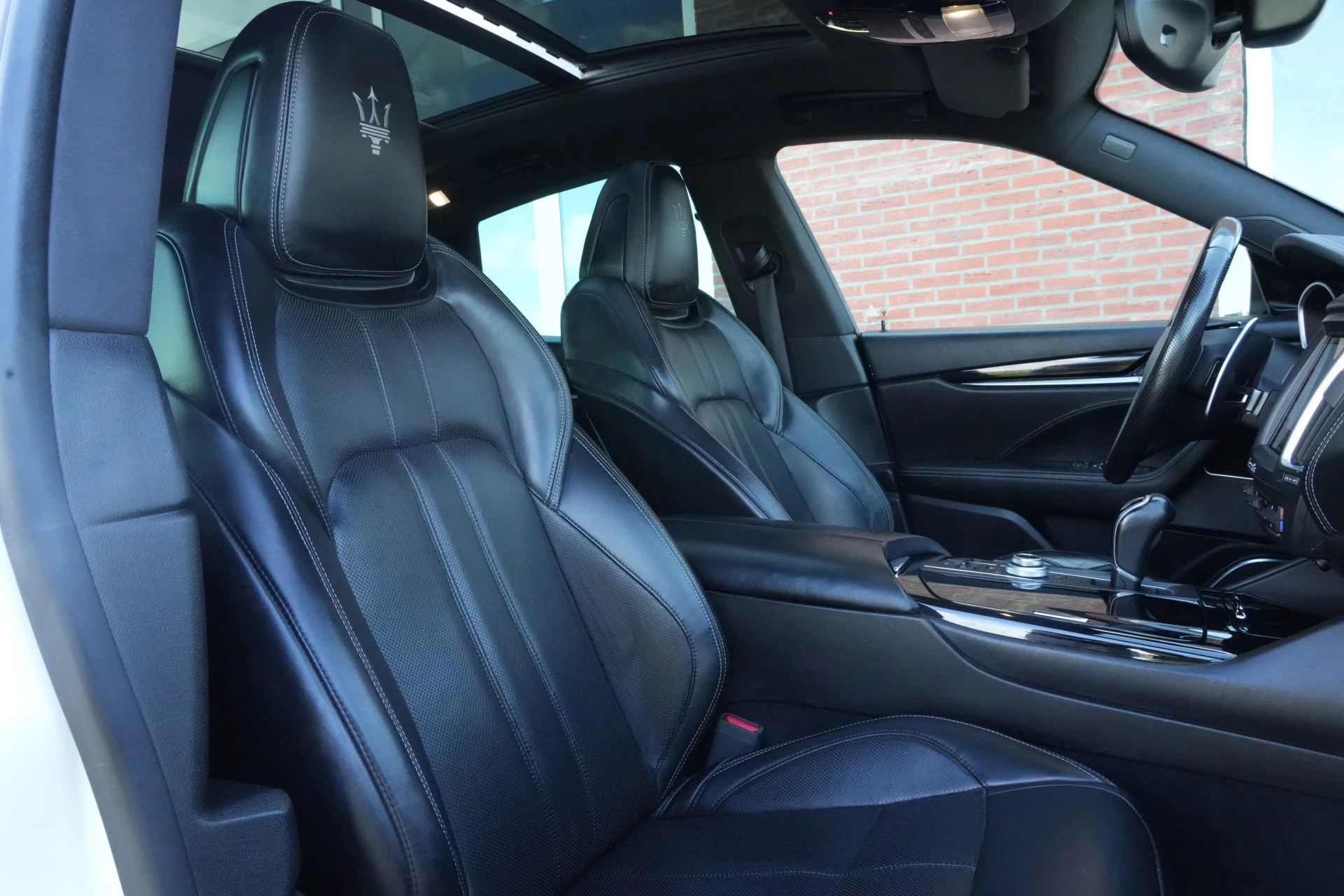 Hoofdafbeelding Maserati Levante