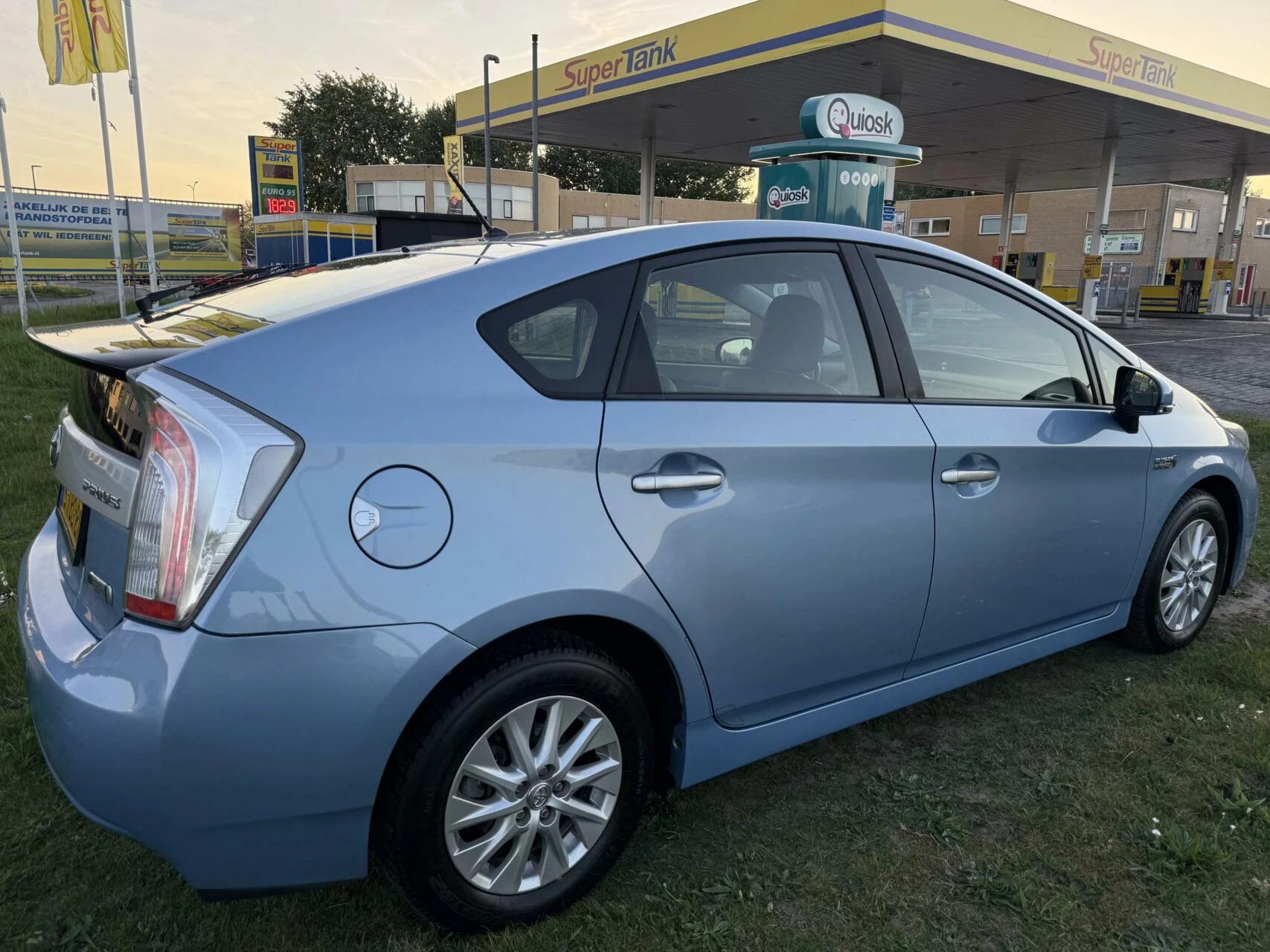 Hoofdafbeelding Toyota Prius