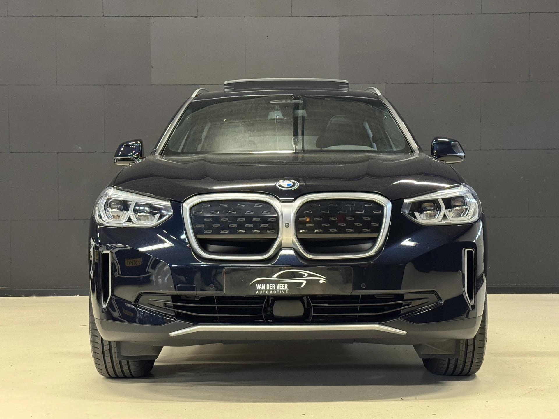 Hoofdafbeelding BMW iX3