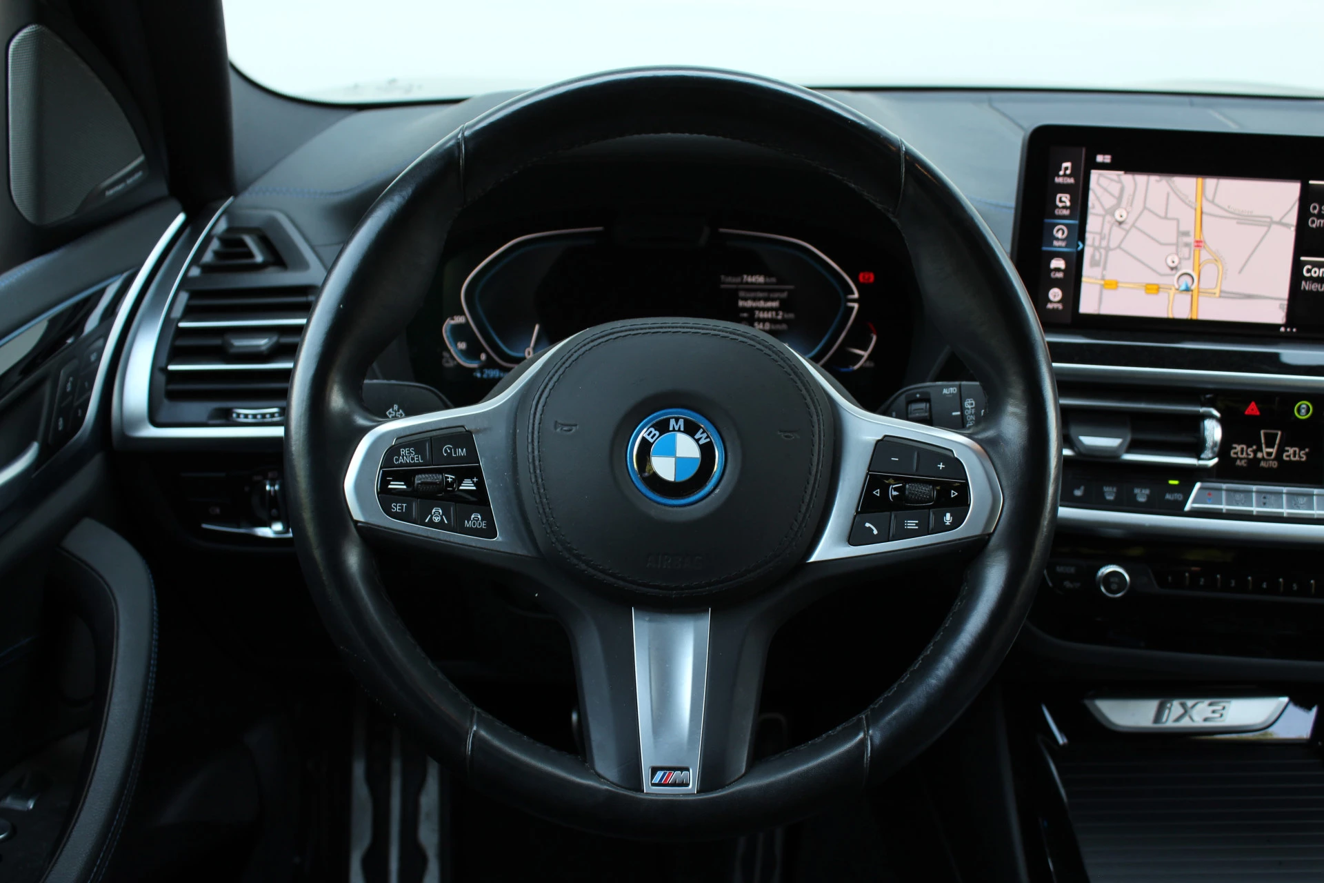 Hoofdafbeelding BMW iX3