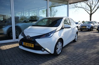 Hoofdafbeelding Toyota Aygo Toyota Aygo 1.0 VVT-I X-SPORT