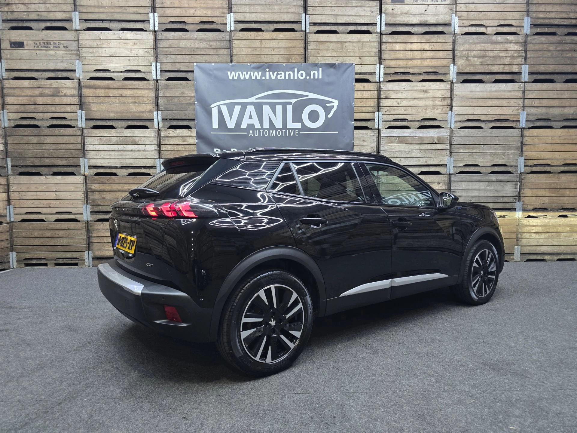 Hoofdafbeelding Peugeot e-2008