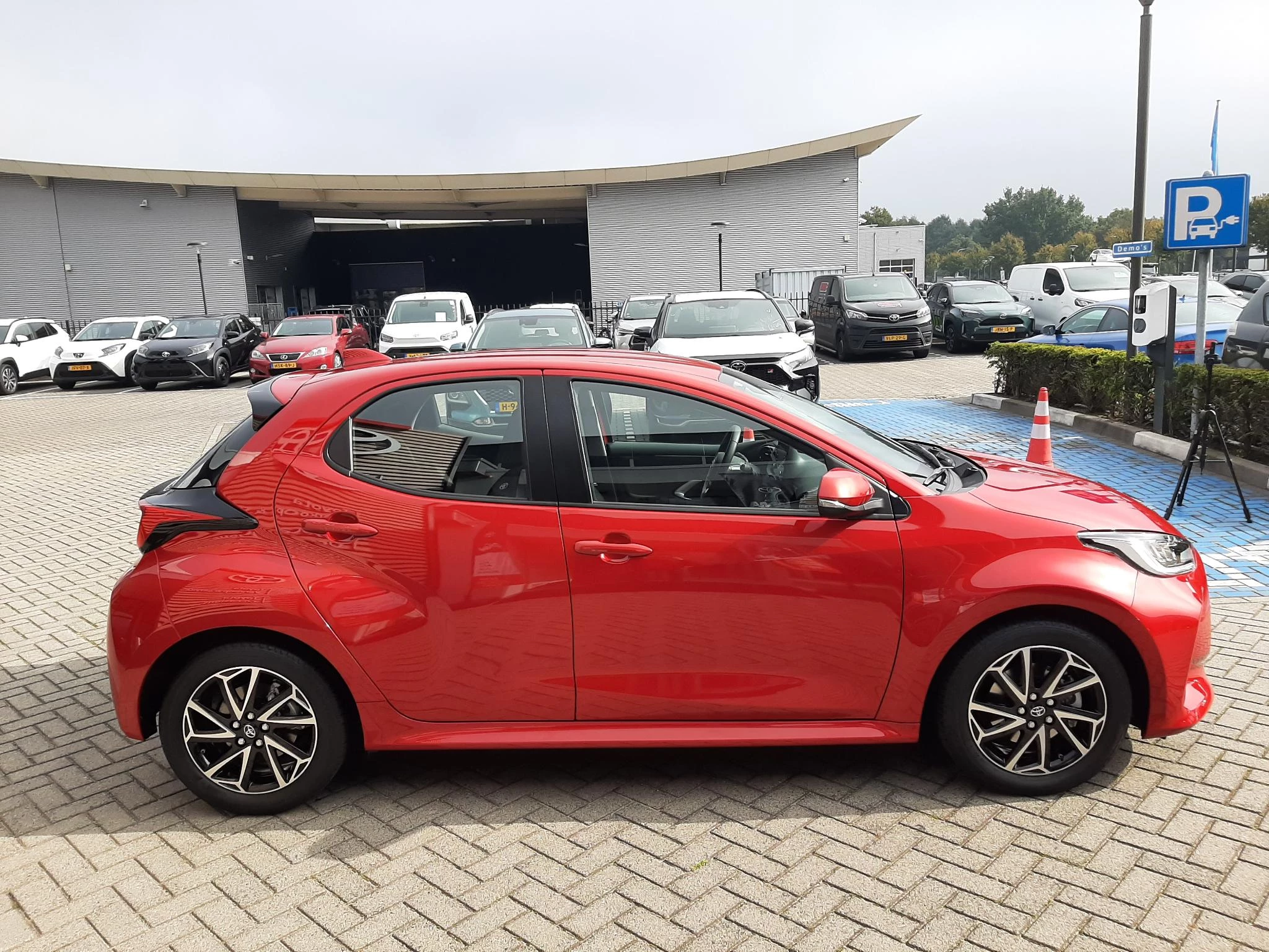 Hoofdafbeelding Toyota Yaris