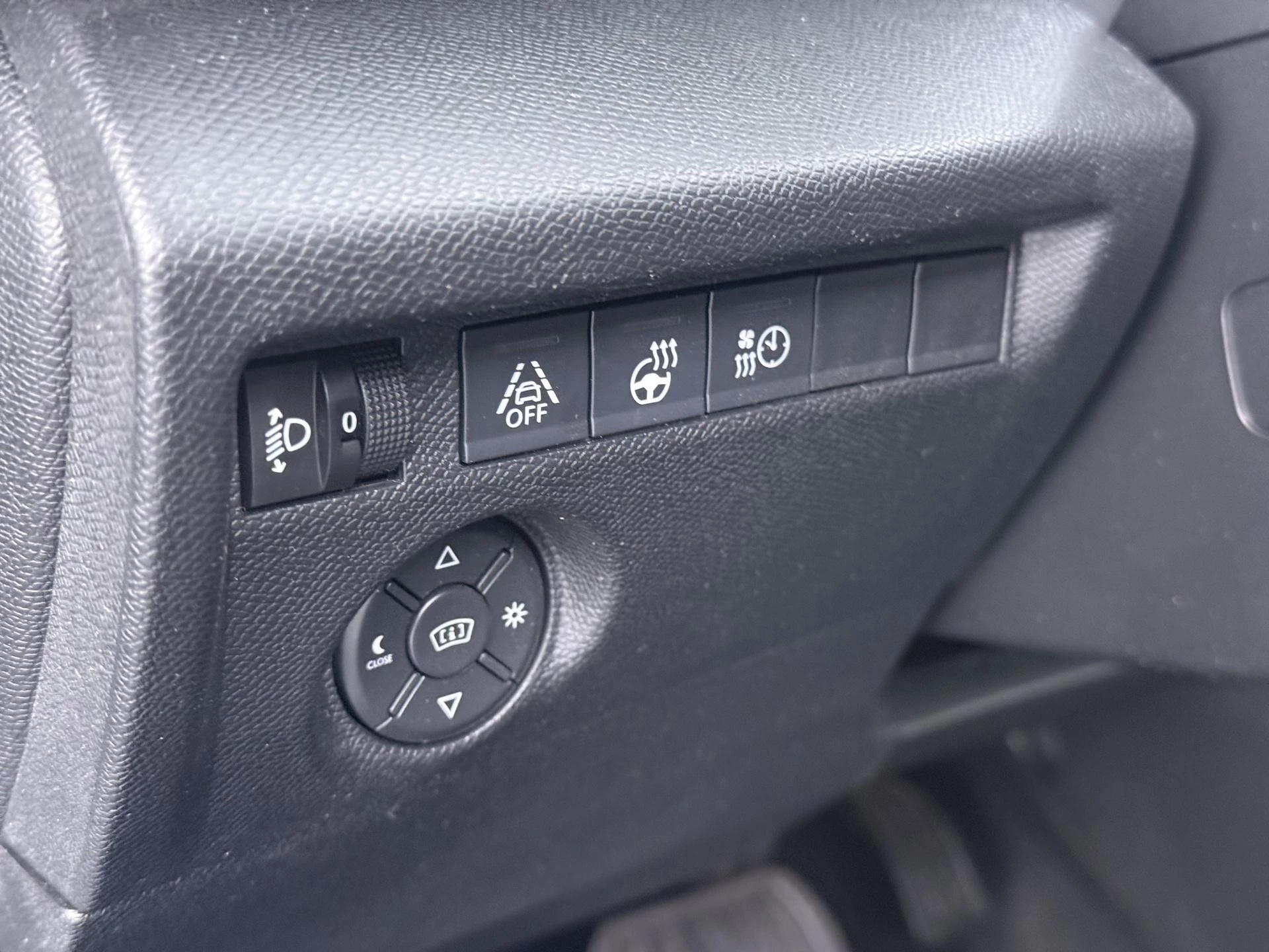 Hoofdafbeelding Citroën ë-C4