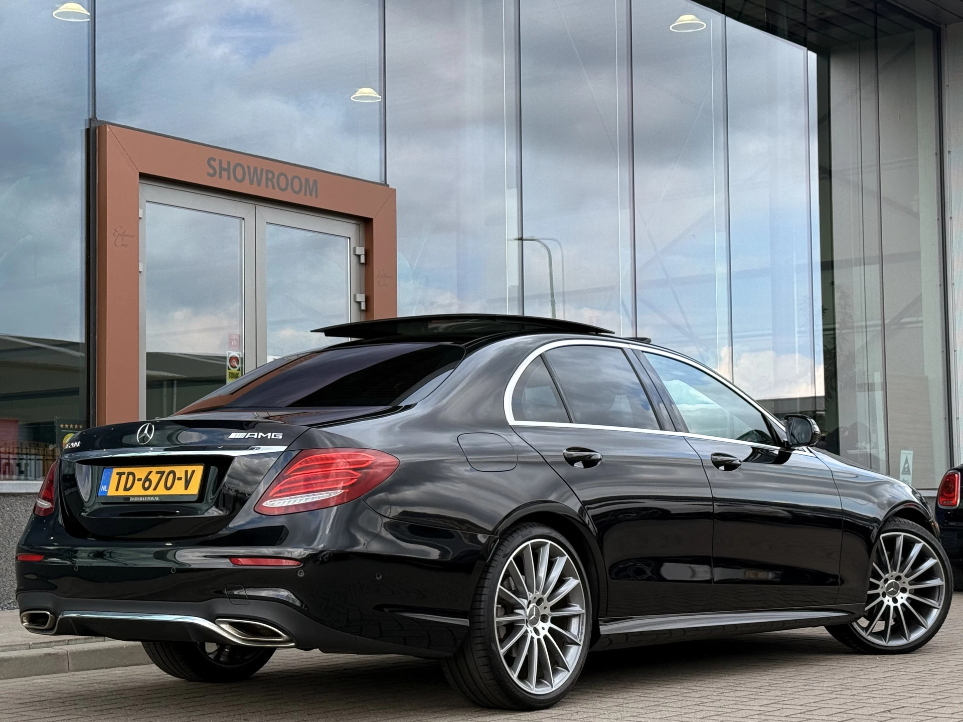 Hoofdafbeelding Mercedes-Benz E-Klasse
