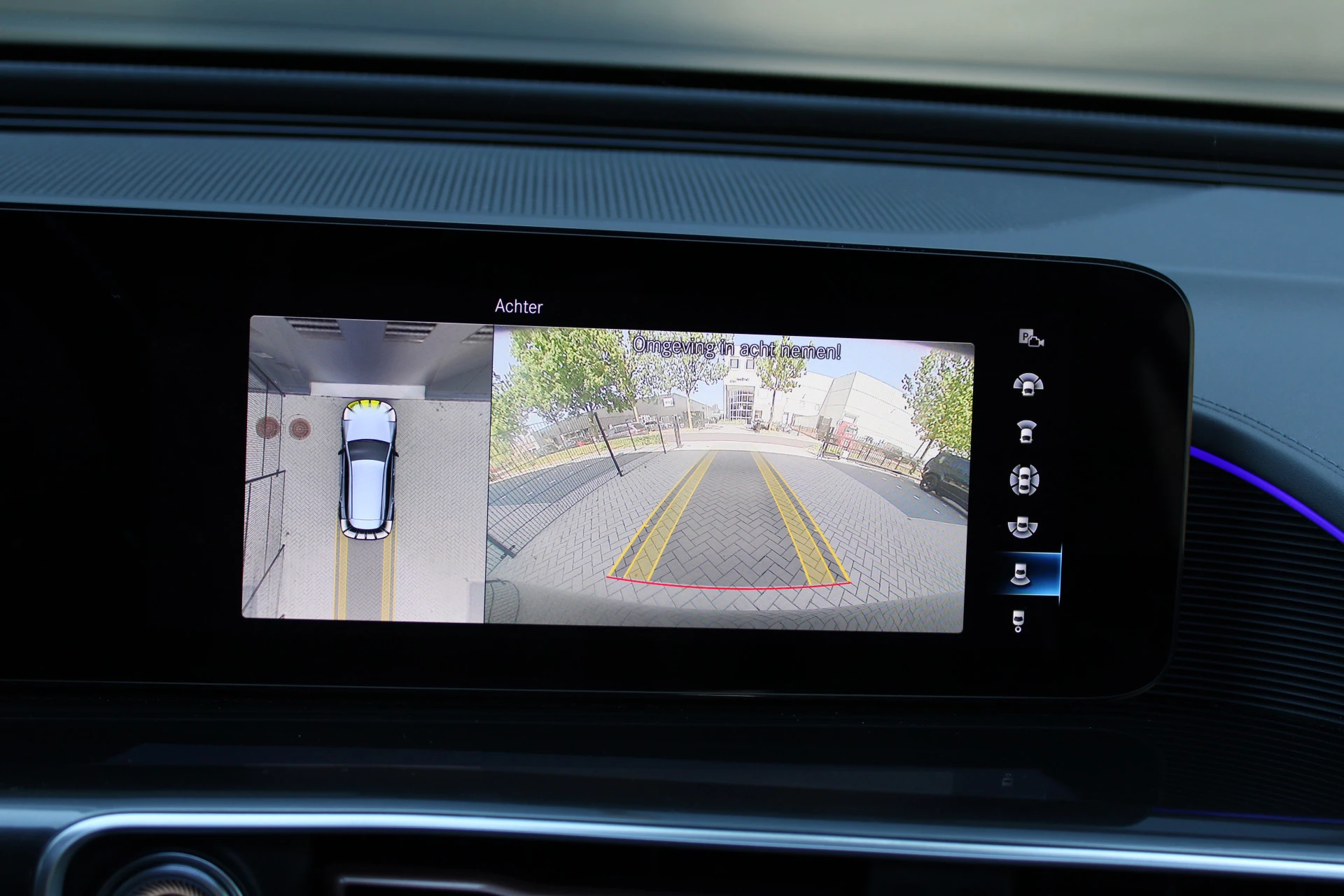 Hoofdafbeelding Mercedes-Benz EQC