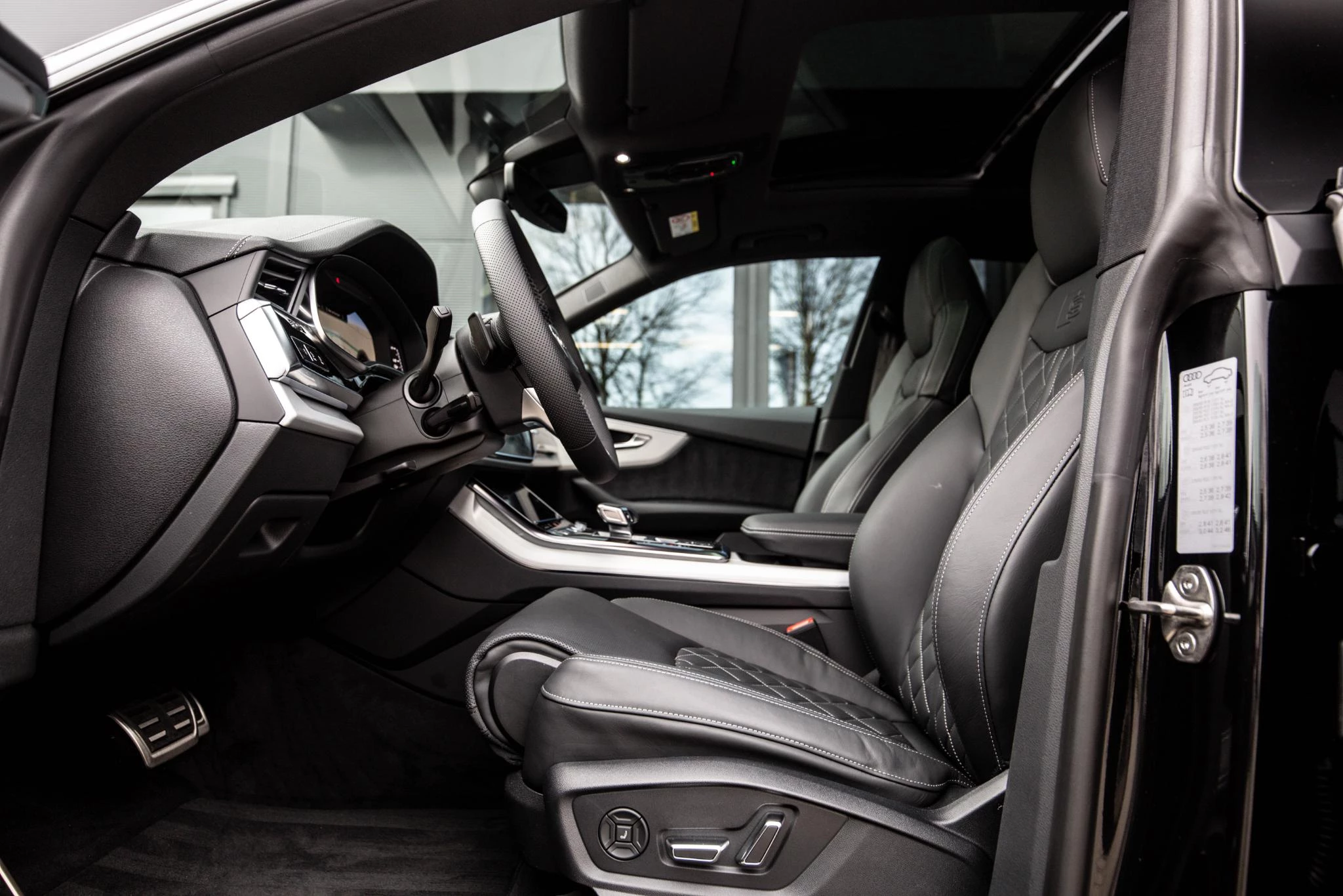 Hoofdafbeelding Audi Q8