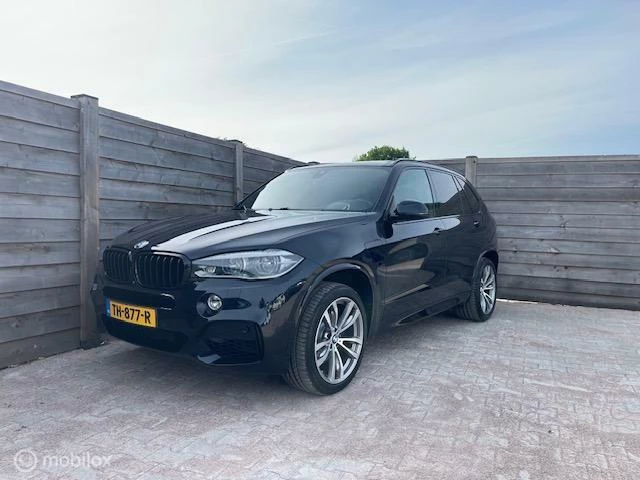 Hoofdafbeelding BMW X5