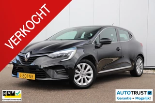 Renault Clio 1.6 E-Tech Hybrid 140 Intens 140PK Automaat Half Leder Keyless 16 inch LMV Sfeerverlichting LED Navigatie Carplay Android Rijstrooksensor Climate Cruise Control Parkeersensor