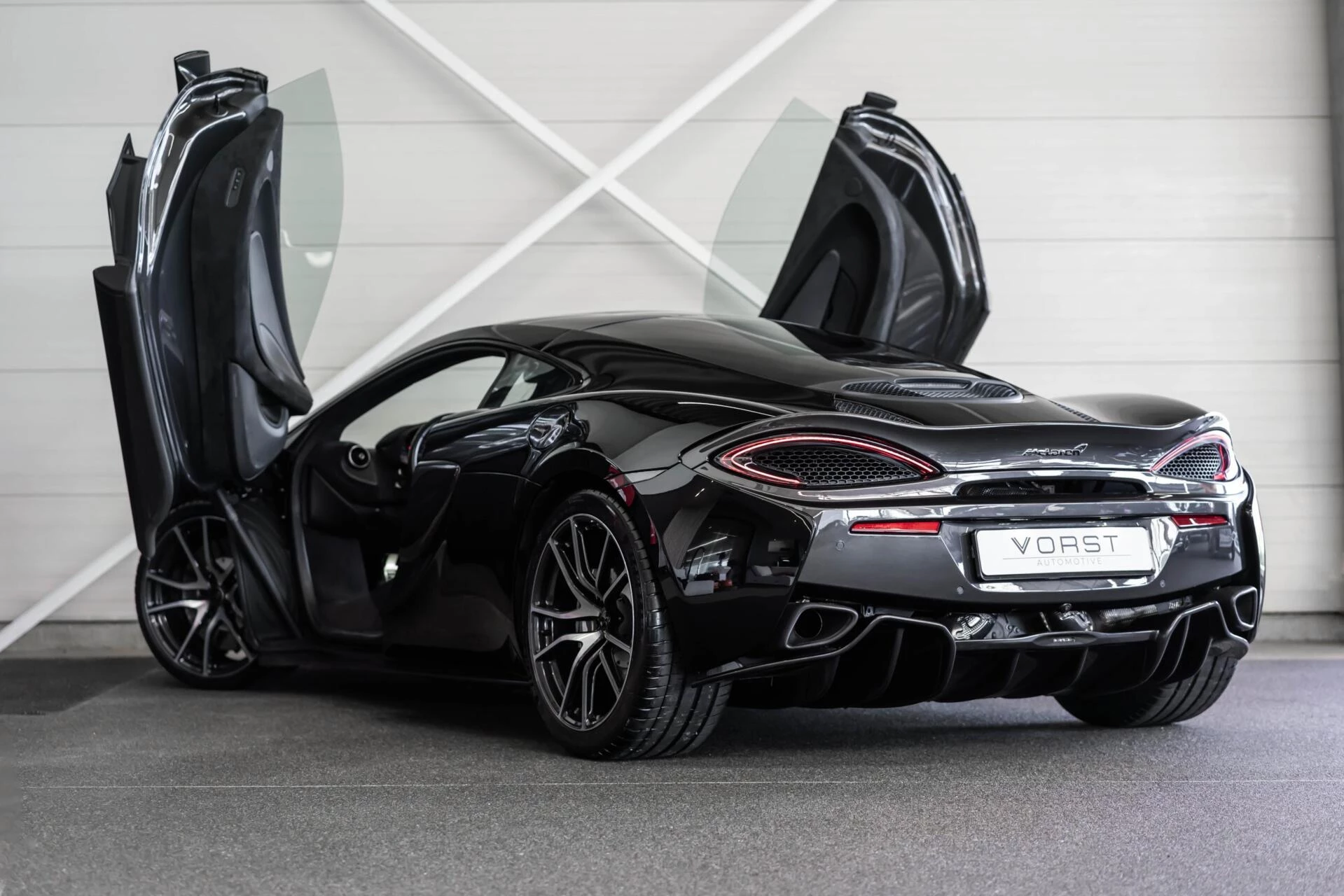Hoofdafbeelding McLaren 570GT