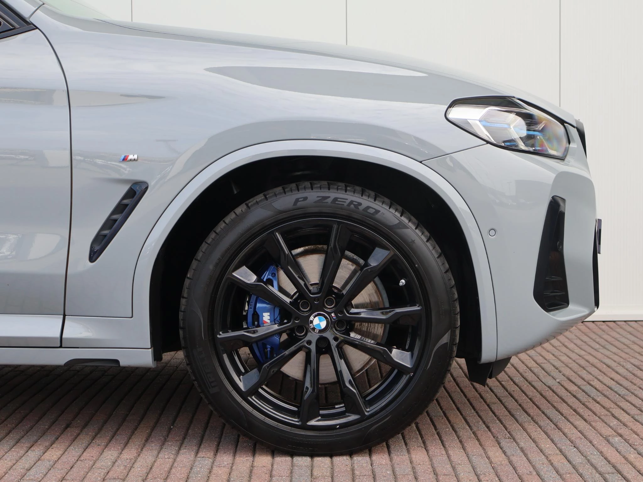 Hoofdafbeelding BMW X4