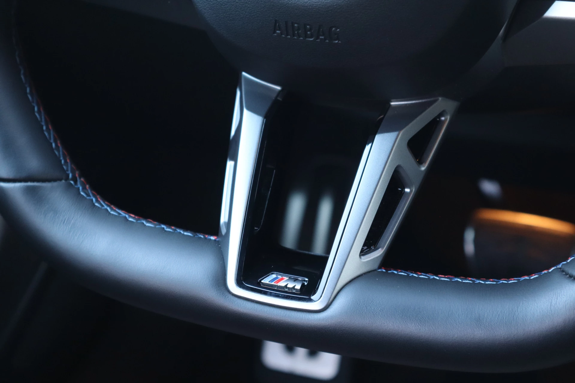 Hoofdafbeelding BMW i5