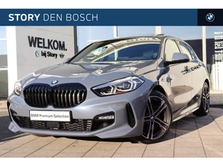 BMW 1 Serie 120i M Sport Automaat / Panoramadak / Sportstoelen / LED / Parking Assistant / M Sportonderstel / Live Cockpit Professional
