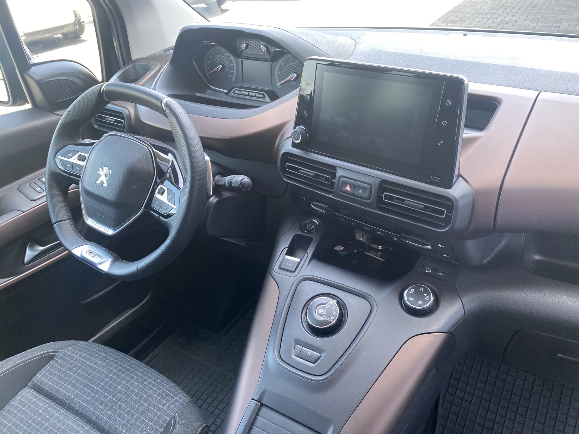 Hoofdafbeelding Peugeot Rifter