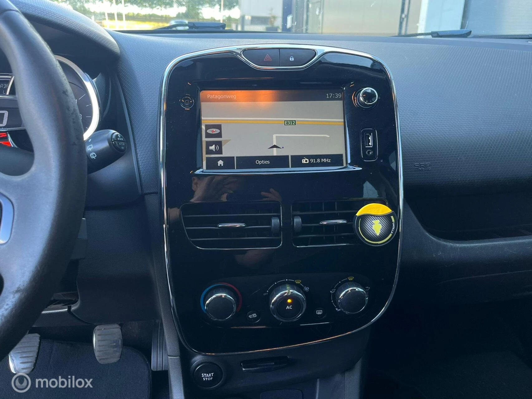 Hoofdafbeelding Renault Clio