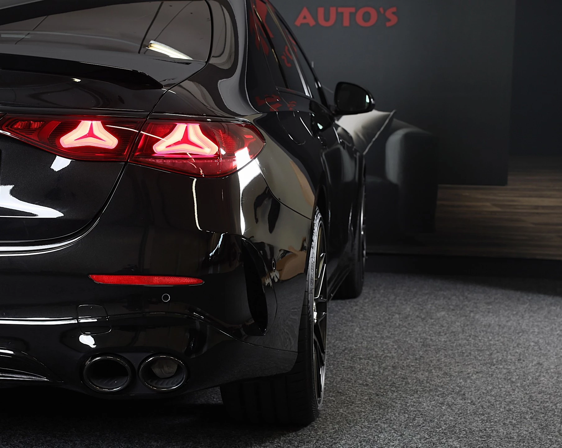 Hoofdafbeelding Mercedes-Benz E-Klasse