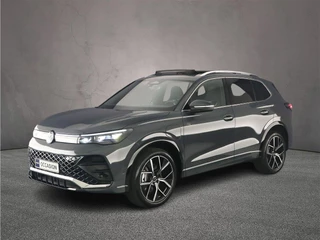 Volkswagen Tiguan R-Line Edition 1.5 TSI eHybrid 272pk DSG Automaat Trekhaak, Panoramadak, Adaptive cruise control, Achteruitrijcamera, Navigatie, Elektrische achterklep