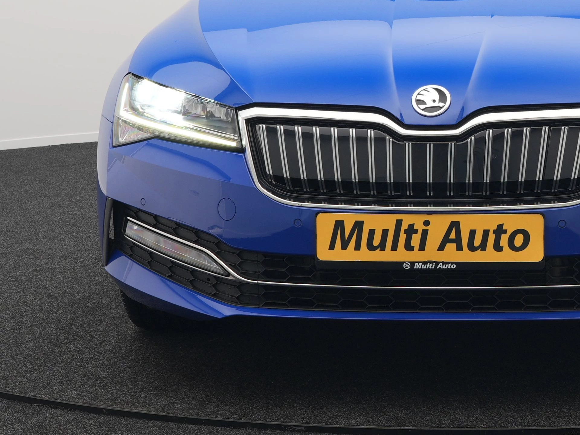 Hoofdafbeelding Škoda Superb