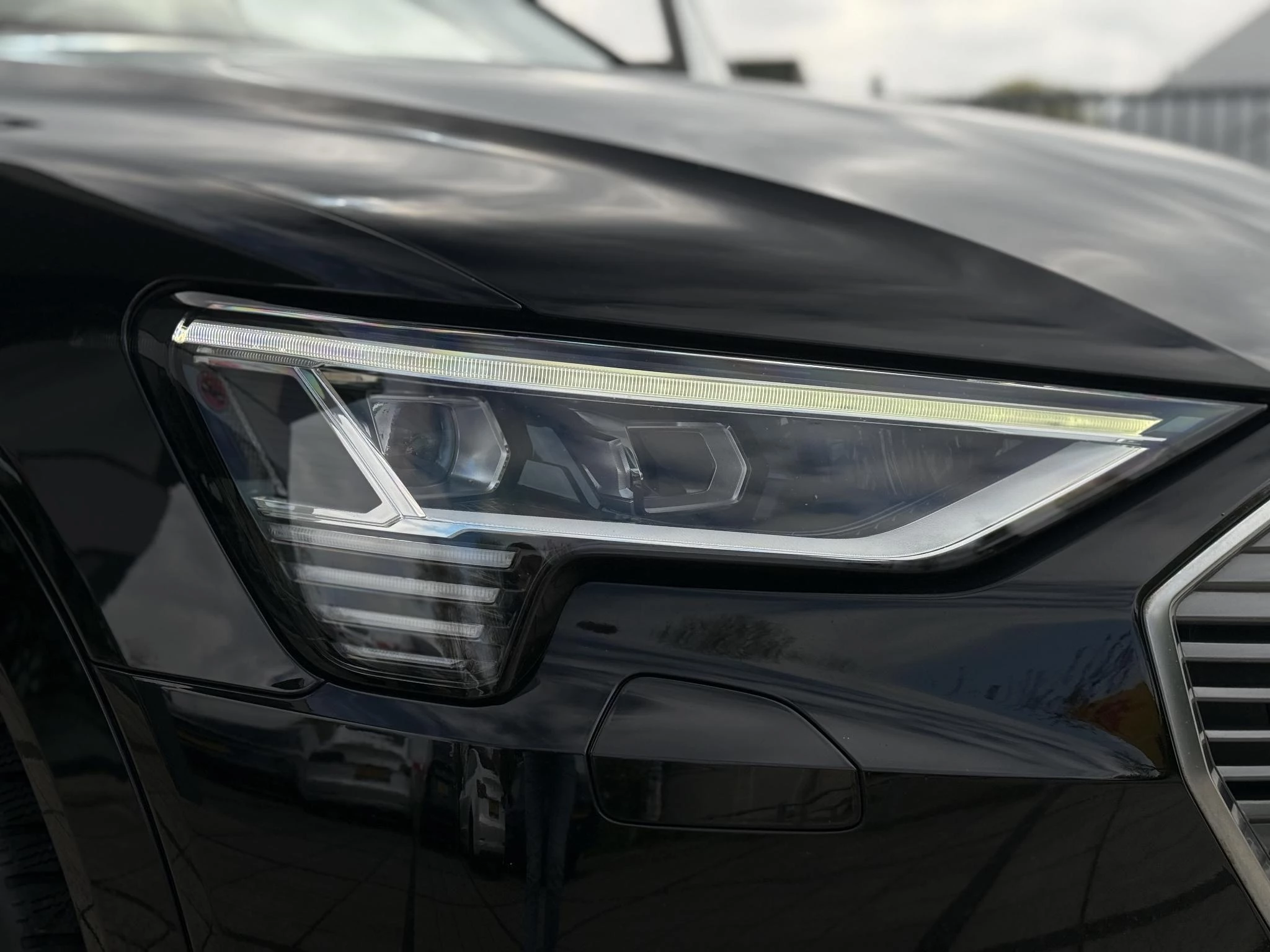 Hoofdafbeelding Audi e-tron