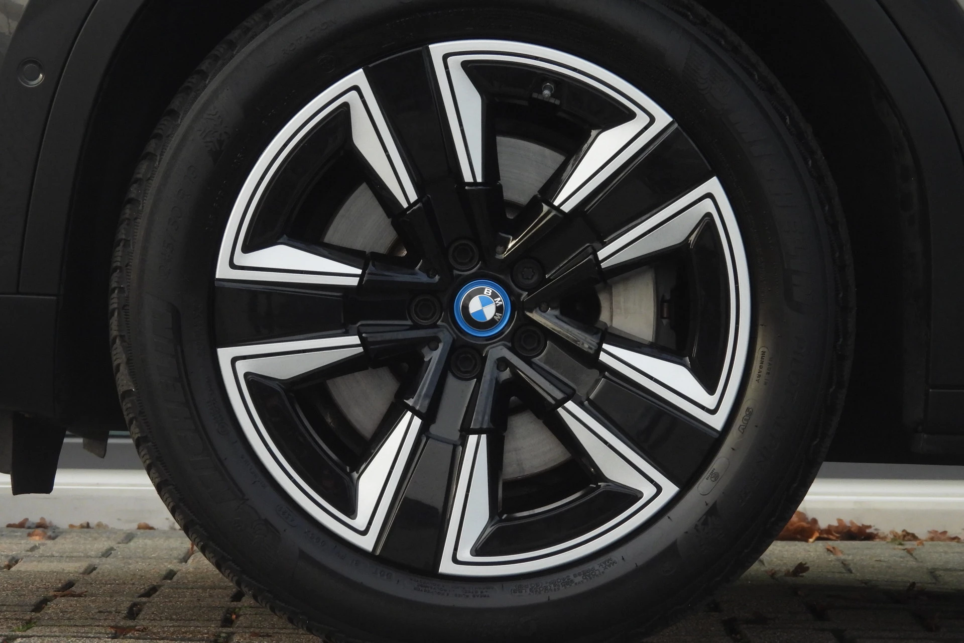 Hoofdafbeelding BMW iX3