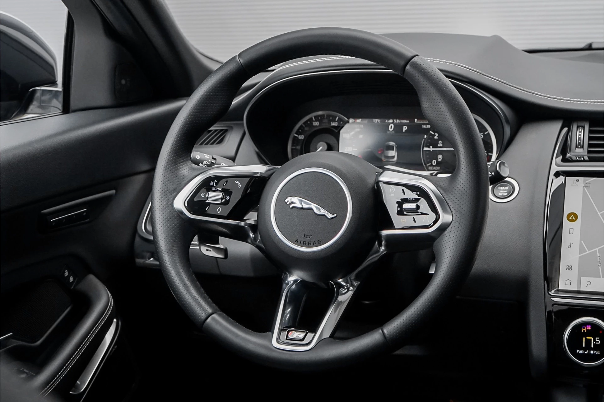 Hoofdafbeelding Jaguar E-PACE