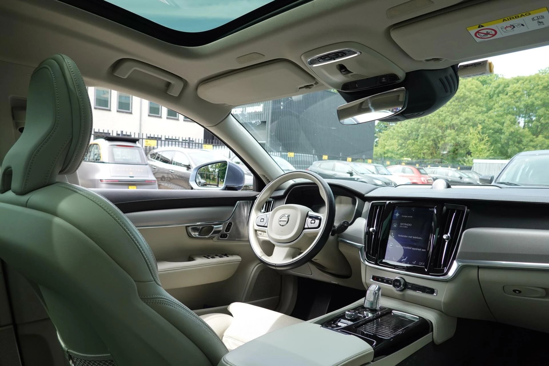 Hoofdafbeelding Volvo V90