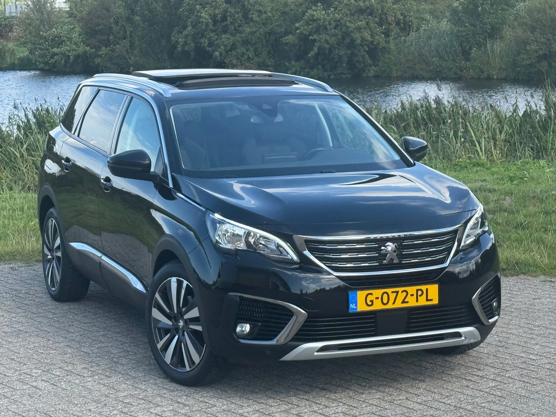 Hoofdafbeelding Peugeot 5008