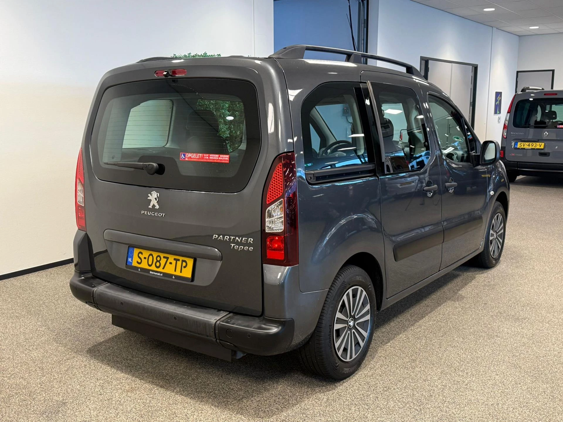 Hoofdafbeelding Peugeot Partner