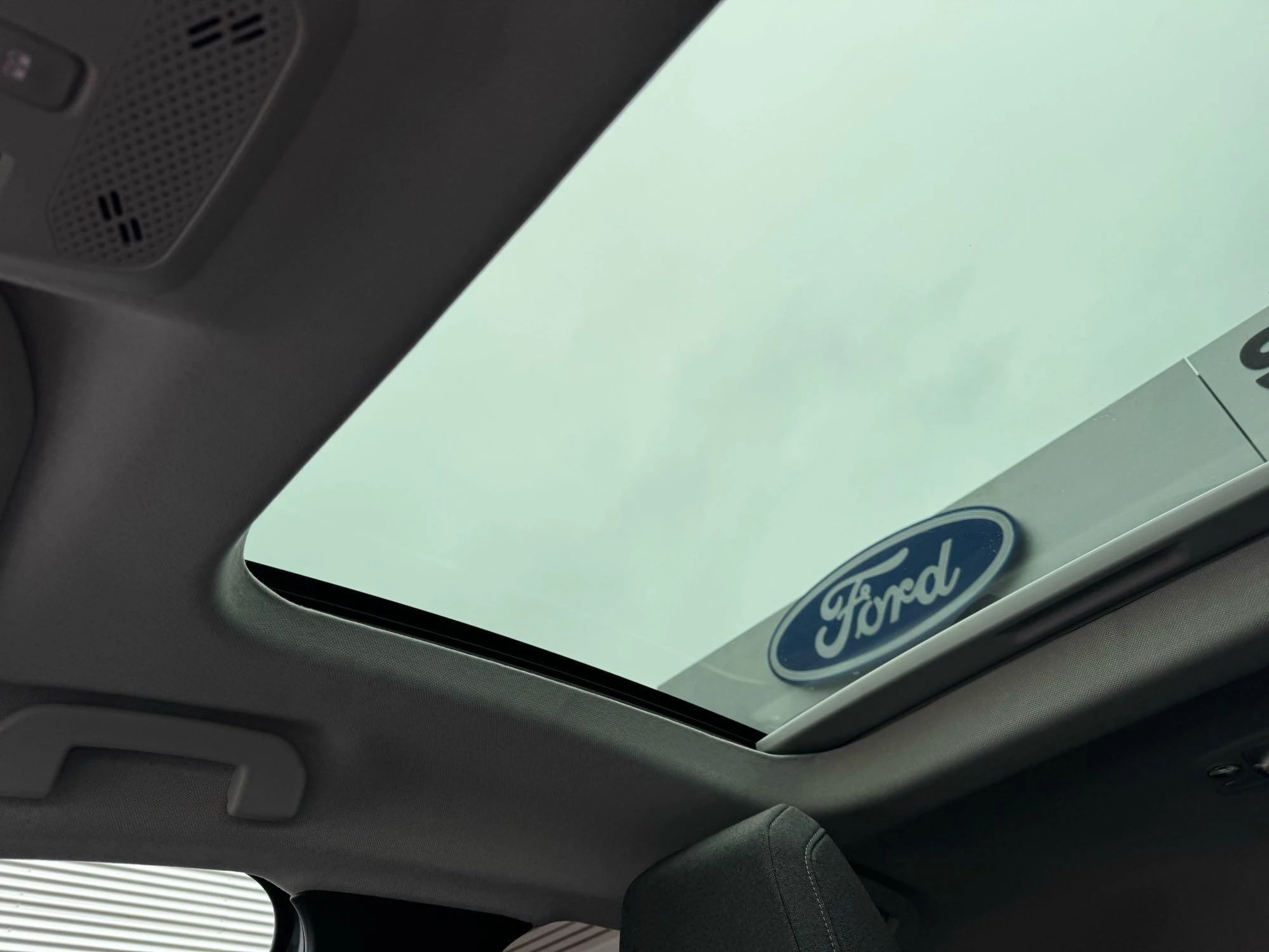 Hoofdafbeelding Citroën ë-C4