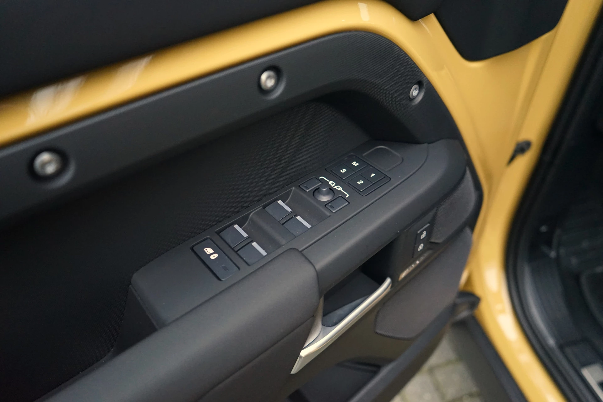 Hoofdafbeelding Land Rover Defender