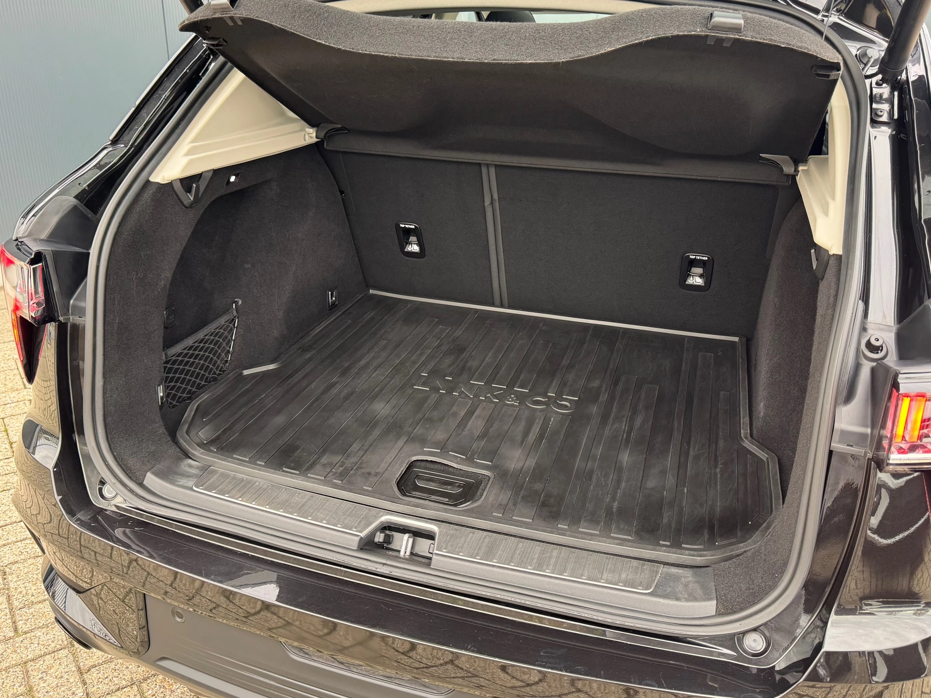 Hoofdafbeelding Lynk & Co 01