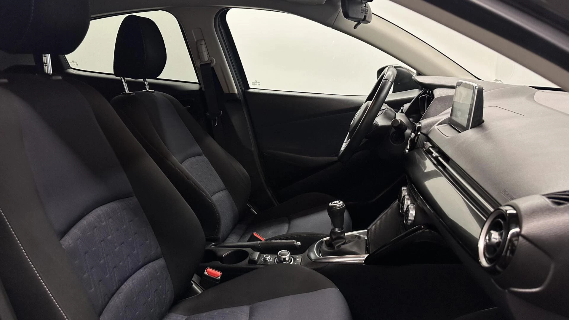 Hoofdafbeelding Mazda 2