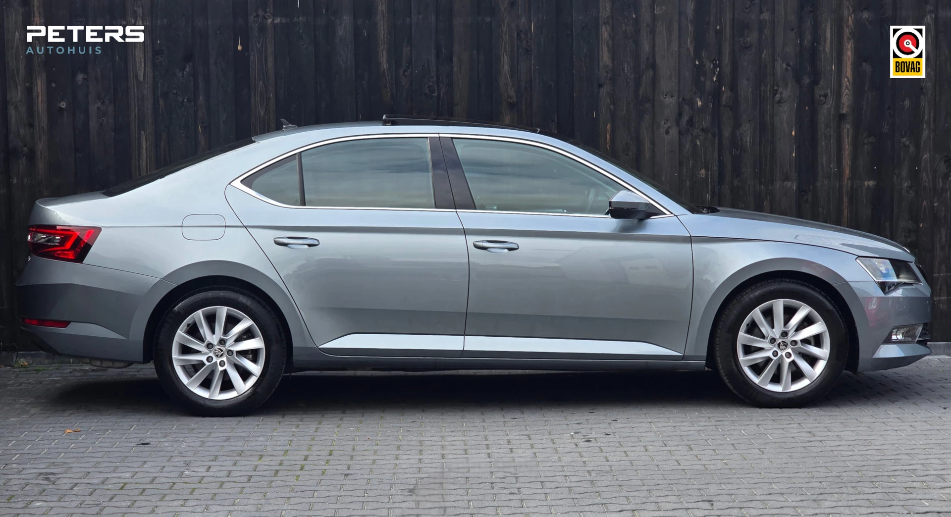 Hoofdafbeelding Škoda Superb