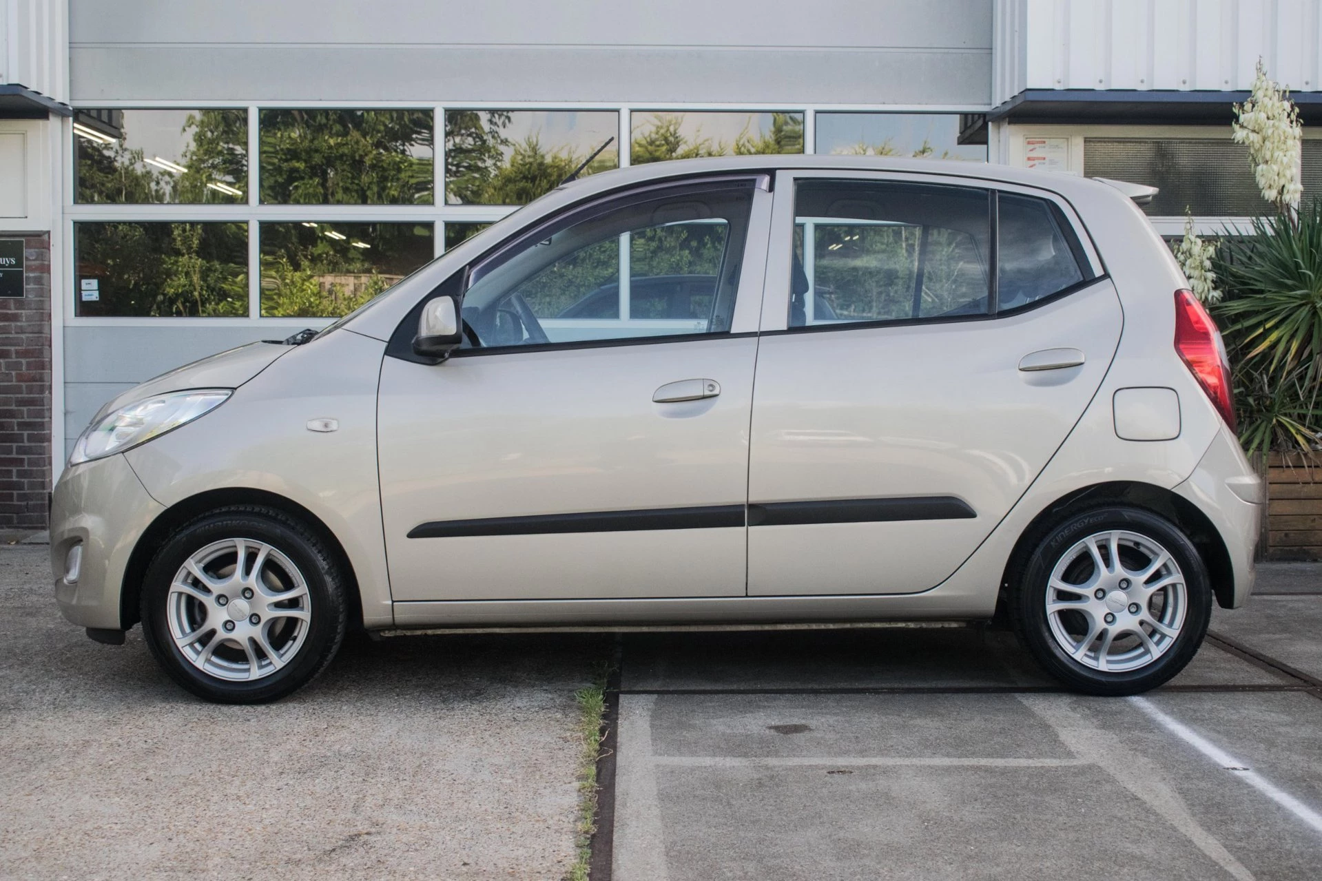 Hoofdafbeelding Hyundai i10