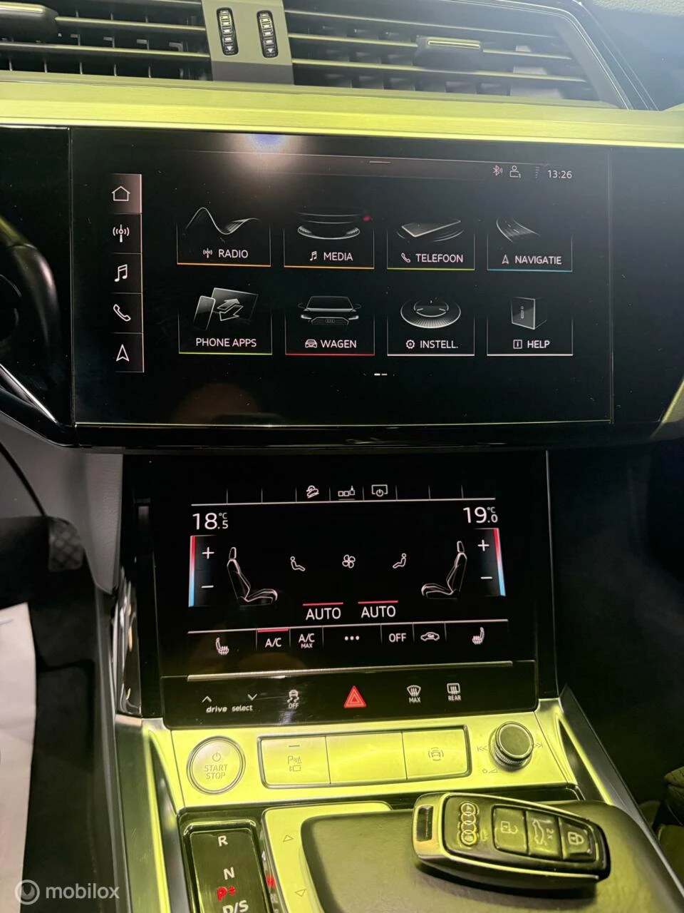 Hoofdafbeelding Audi e-tron
