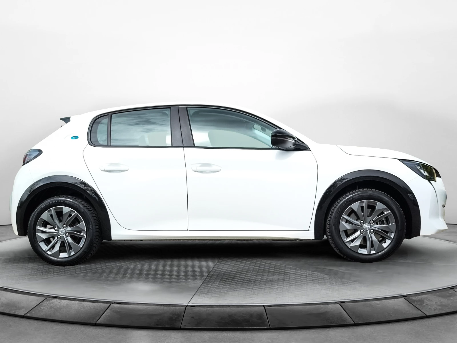 Hoofdafbeelding Peugeot e-208