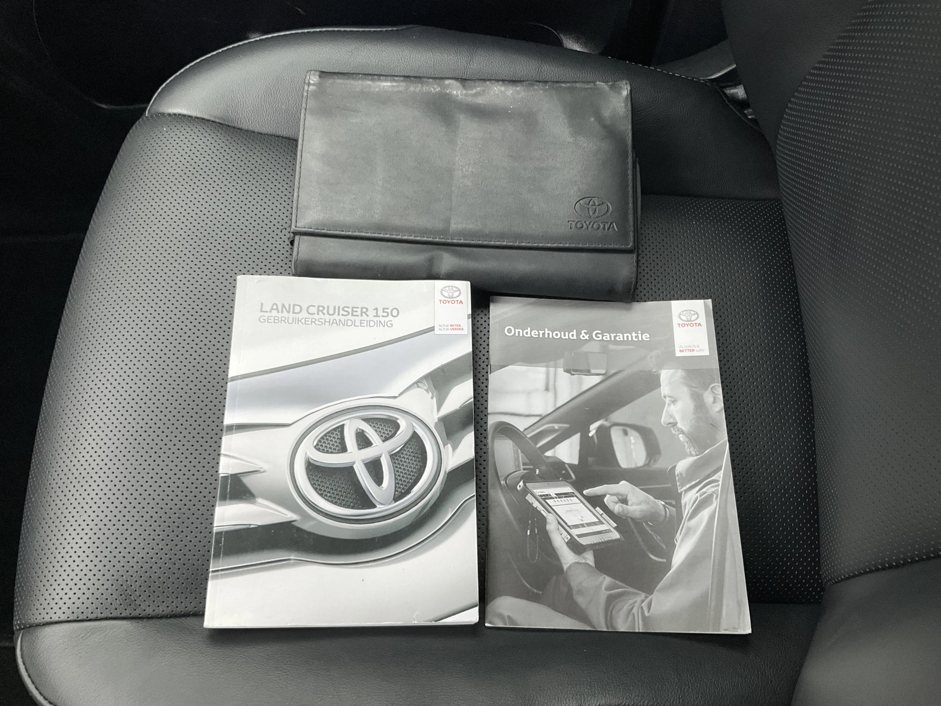 Hoofdafbeelding Toyota Land Cruiser