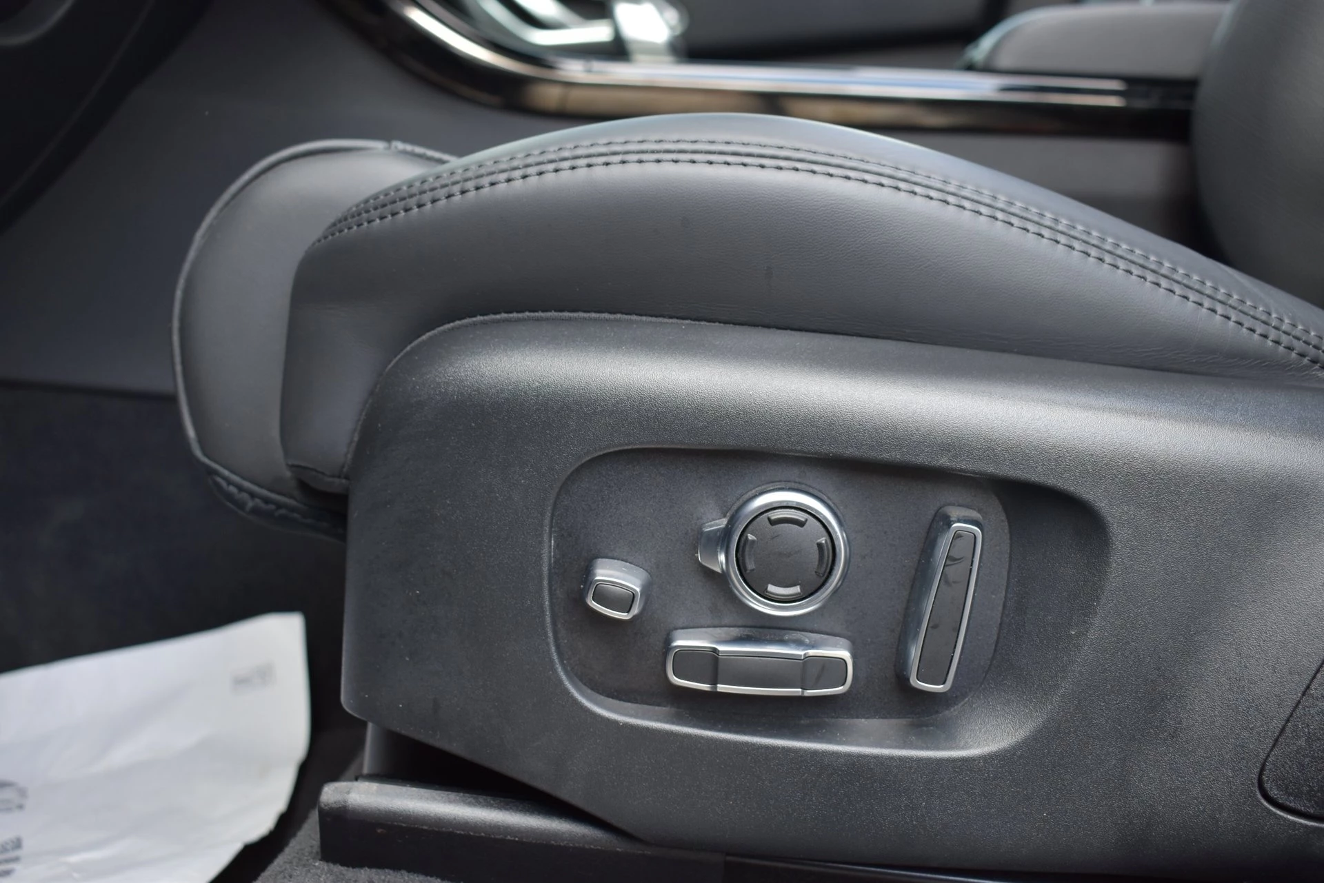 Hoofdafbeelding Land Rover Range Rover Velar