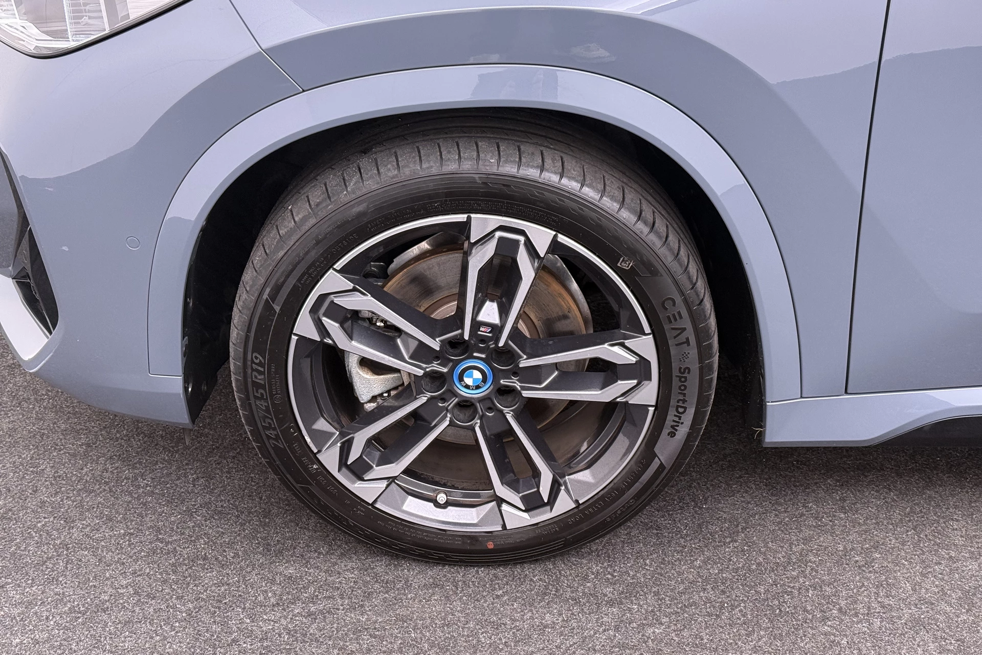 Hoofdafbeelding BMW iX1