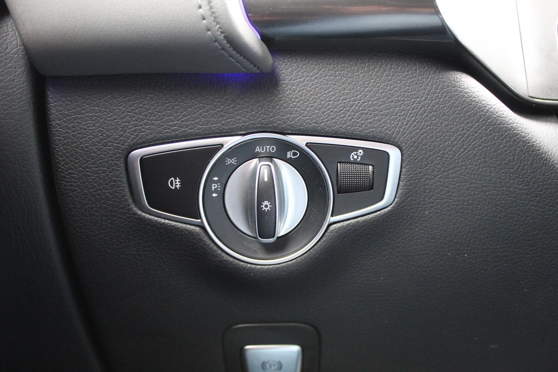 Hoofdafbeelding Mercedes-Benz EQC