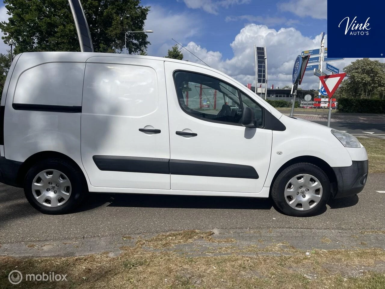 Hoofdafbeelding Peugeot Partner