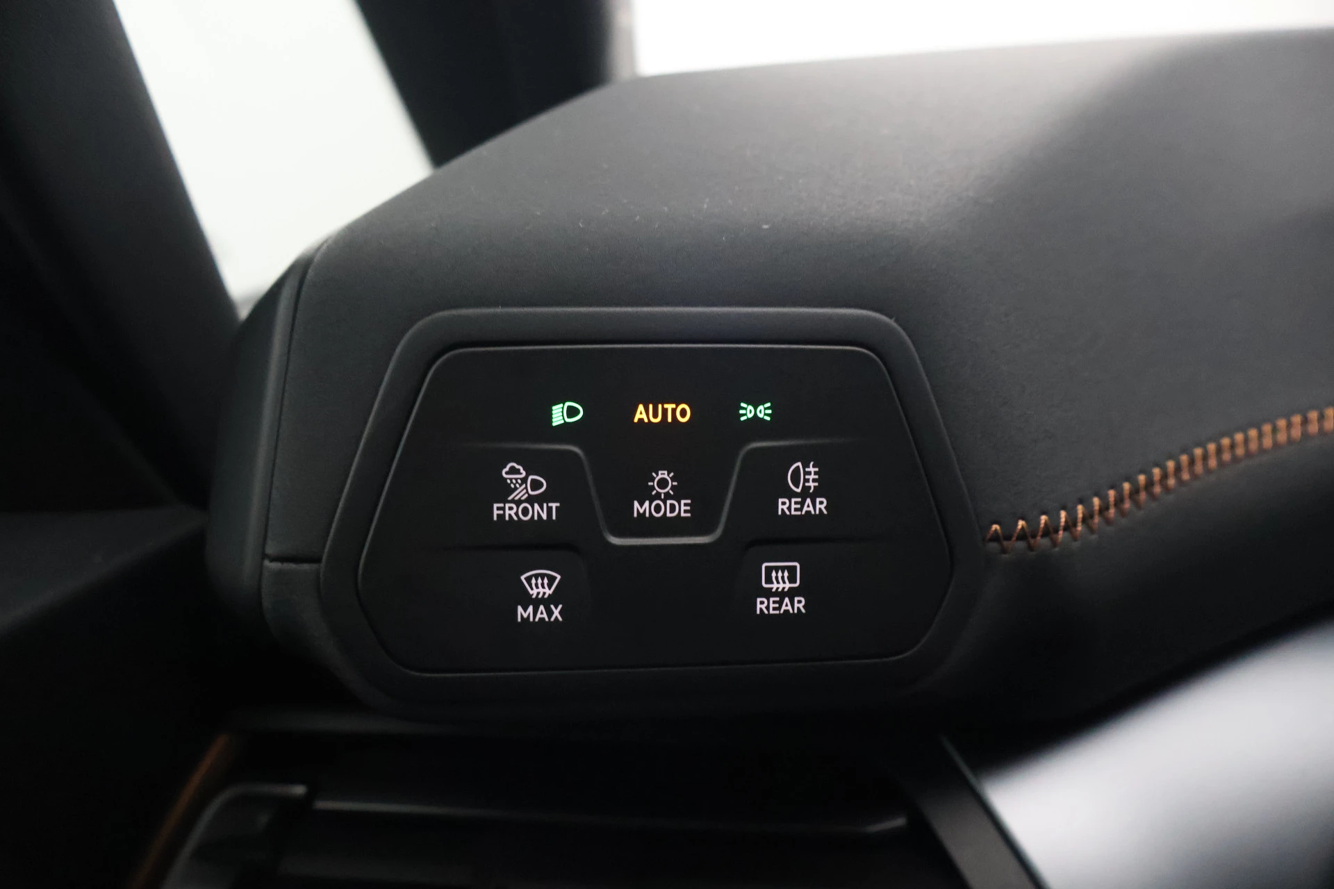 Hoofdafbeelding CUPRA Born