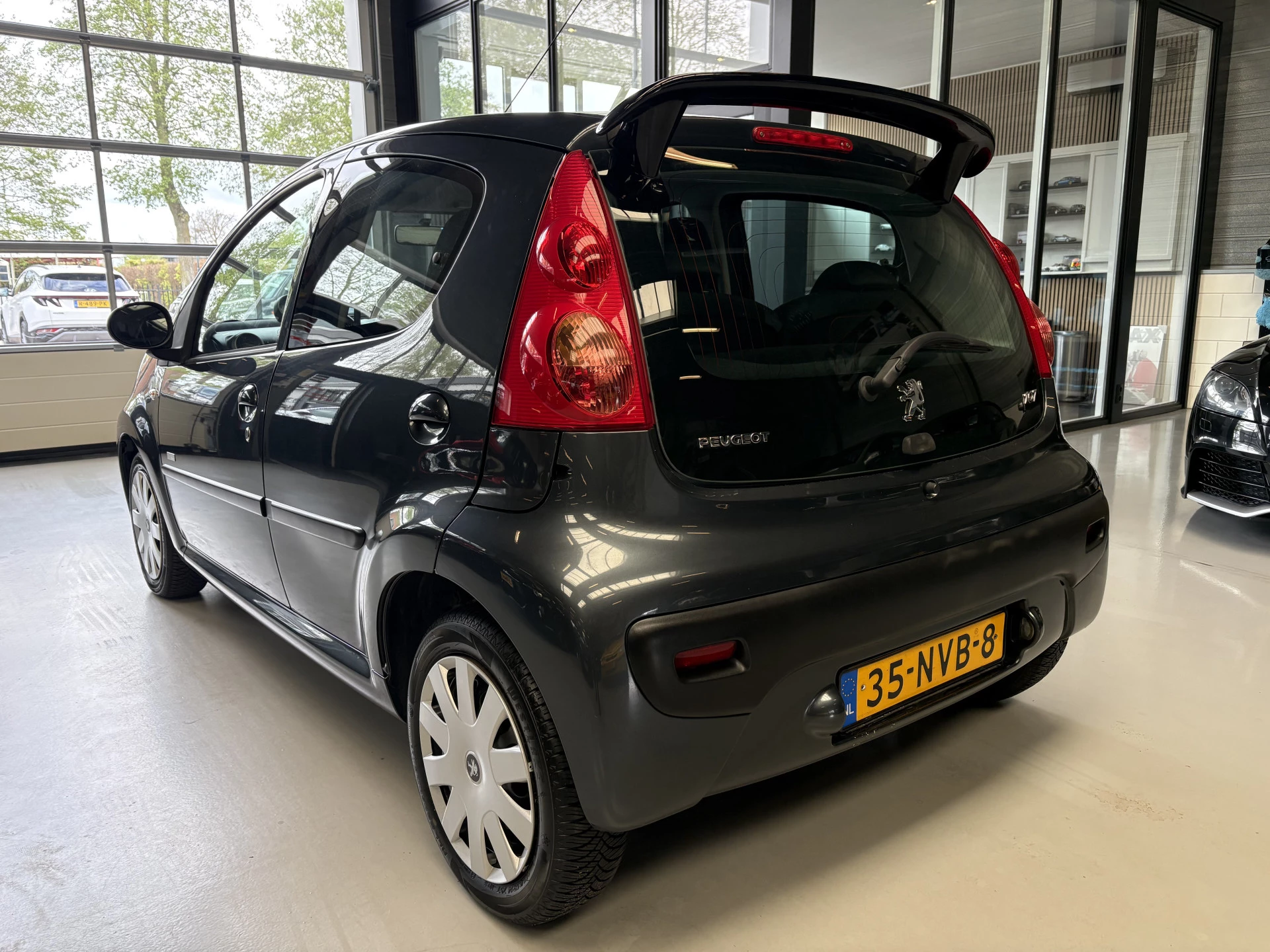 Hoofdafbeelding Peugeot 107