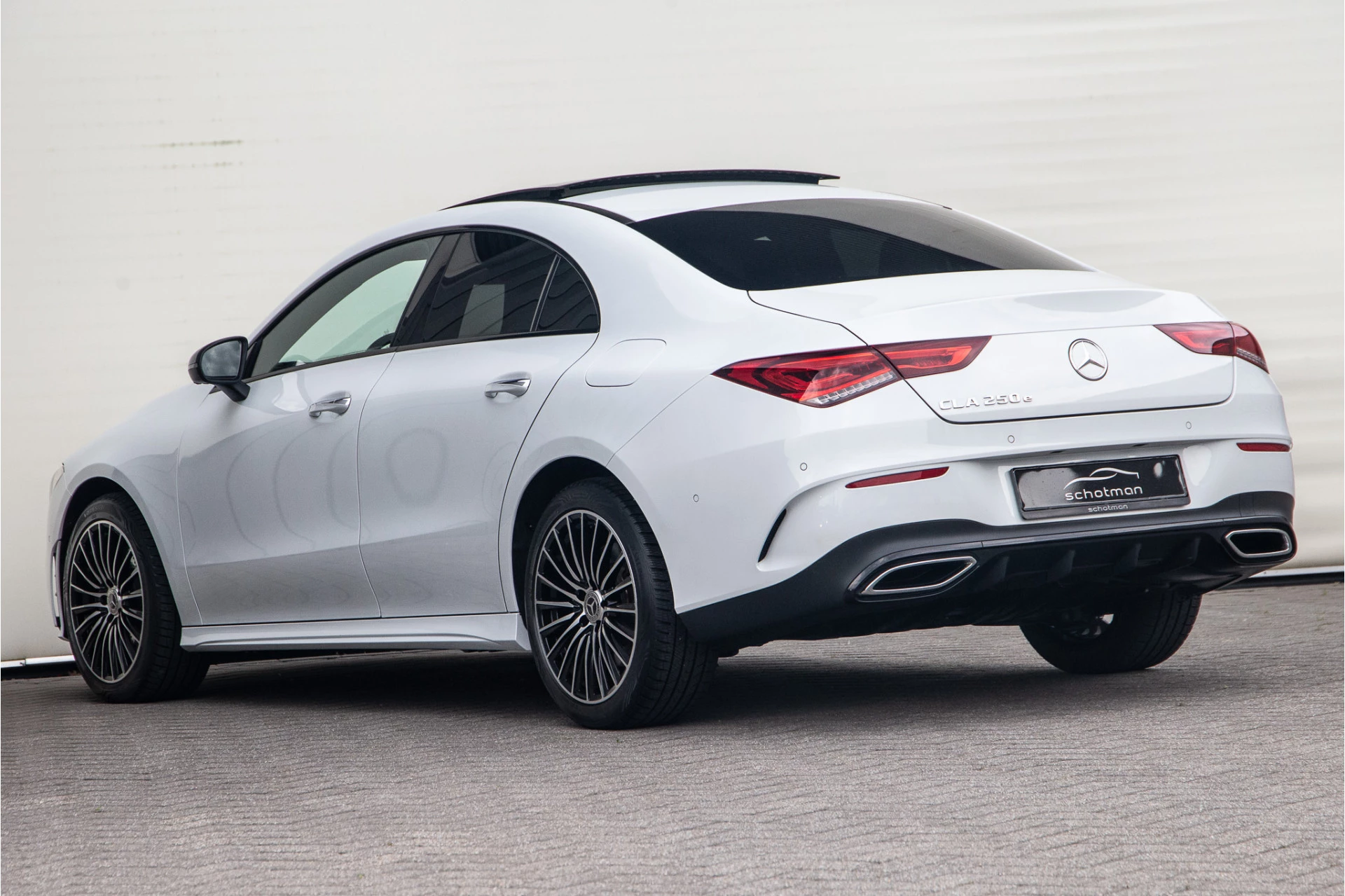 Hoofdafbeelding Mercedes-Benz CLA