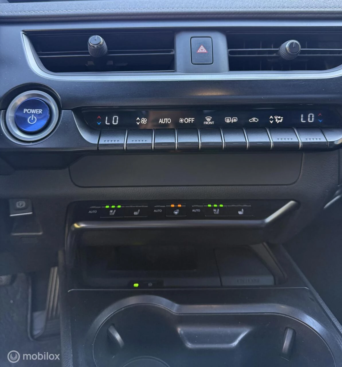 Hoofdafbeelding Lexus UX