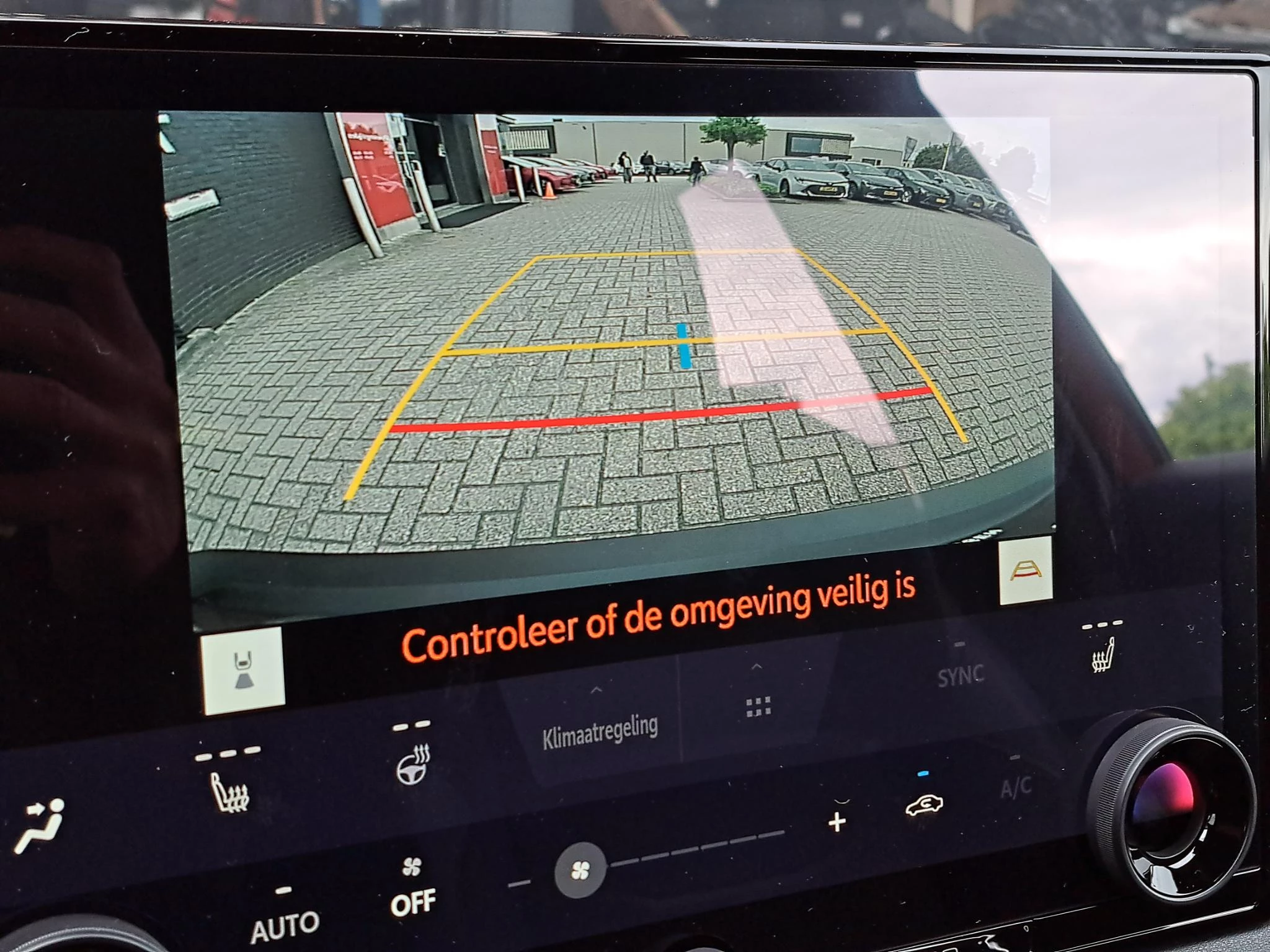 Hoofdafbeelding Toyota C-HR+